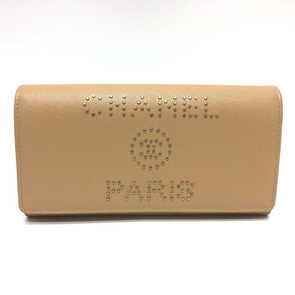 CHANEL Cream Wallet - Picture 1 of 12